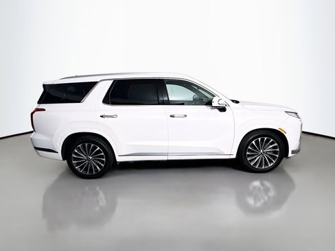 Used 2024 Hyundai Palisade Calligraphy image 11