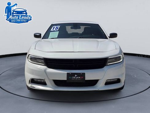 Used 2015 Dodge Charger SXT w/ Plus Group RWD image 3