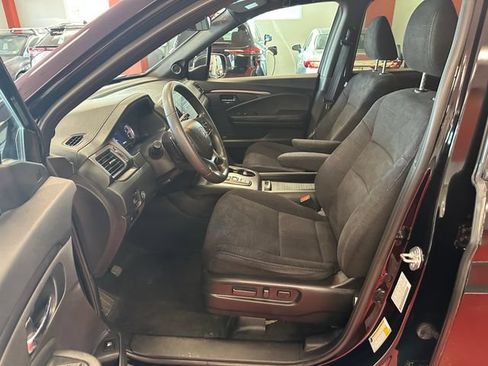 Used 2022 Honda Pilot Sport image 10