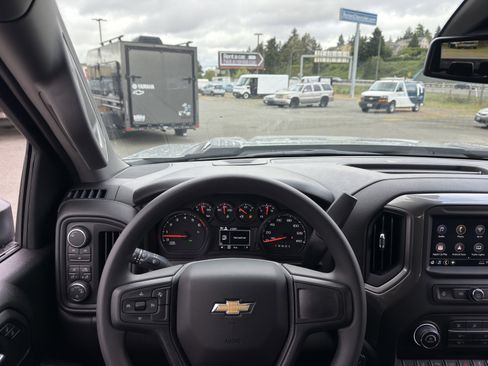 New 2026 Chevrolet Silverado 2500 Custom w/ Custom Value Package AWD/4WD image 13