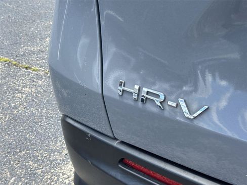 Used 2024 Honda HR-V Sport image 10