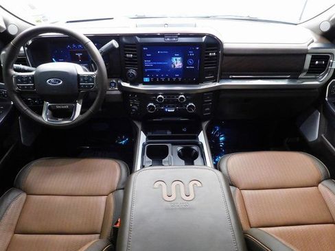 Used 2025 Ford F250 King Ranch w/ FX4 Off-Road Package image 27