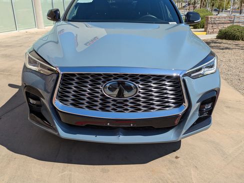 Used 2023 INFINITI QX55 Luxe w/ Cargo Package image 9