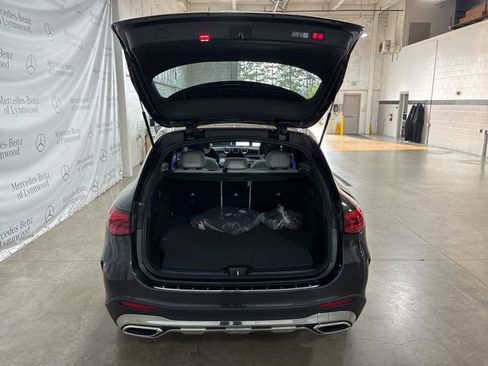 New 2026 Mercedes-Benz GLC 350e 4MATIC image 6