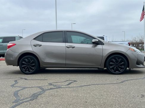 Certified 2018 Toyota Corolla LE image 3