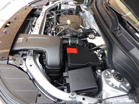 Used 2025 Chevrolet Trax ACTIV w/ Sunroof Package FWD image 39