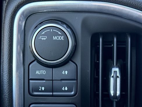 Used 2022 Chevrolet Silverado 3500 LT w/ Snow Plow Prep Package image 19