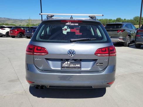 Used 2016 Volkswagen Golf S FWD image 10
