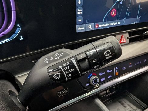 Used 2023 Kia Sportage X-Line w/ X-Line Premium Package AWD/4WD image 24