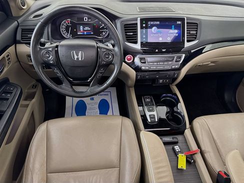 Used 2016 Honda Pilot Touring image 28
