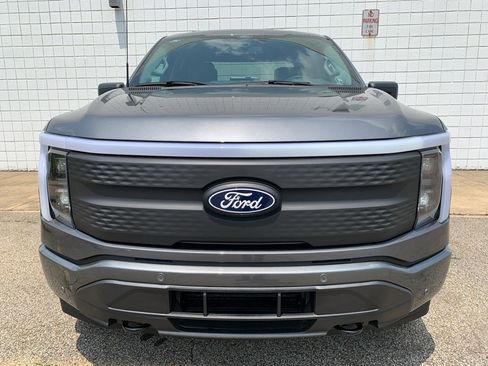 New 2025 Ford F150 Lightning Flash image 2