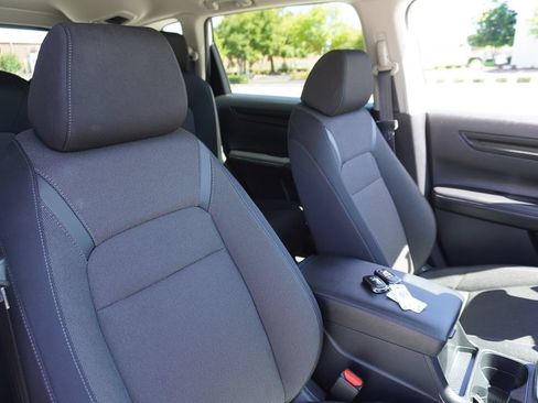 Used 2024 Honda CR-V EX image 16