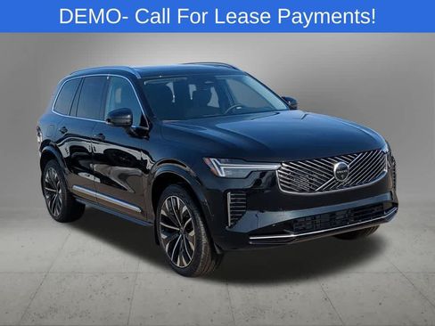Used 2026 Volvo XC90 B6 Plus w/ Protection Package Premier AWD/4WD image 8