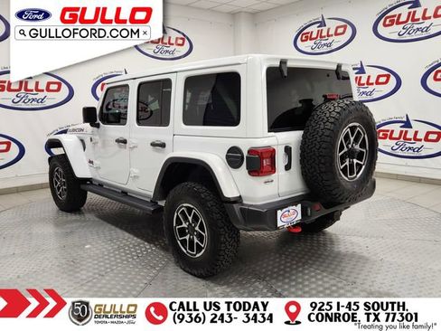 Used 2025 Jeep Wrangler Unlimited Rubicon image 5