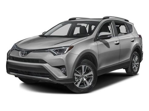 Used 2016 Toyota RAV4 XLE image 1
