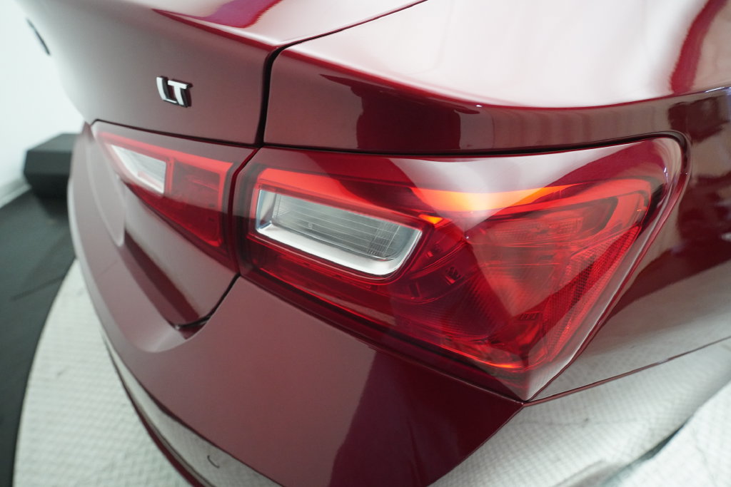 Used 2025 Chevrolet Malibu LT FWD image 30