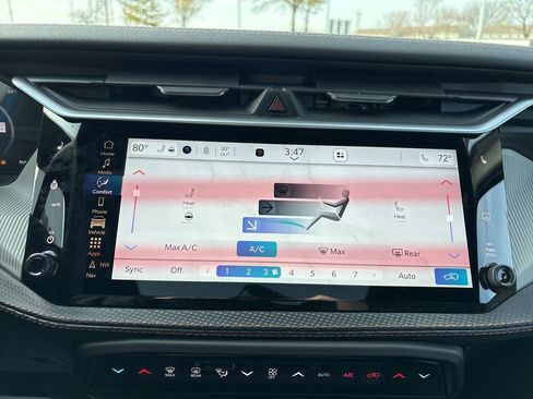 New 2026 Jeep Cherokee Limited AWD/4WD image 70