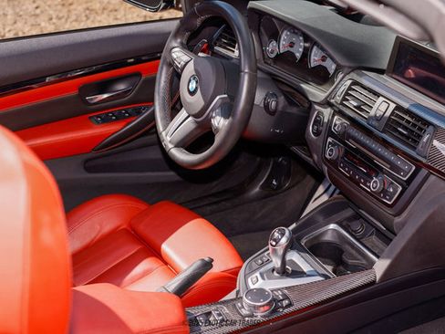 Used 2015 BMW M4 Convertible image 51