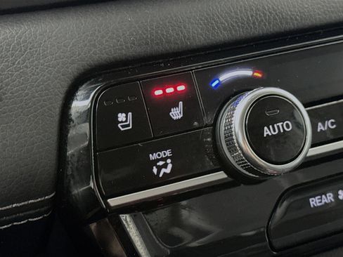 Certified 2023 Honda Pilot Elite image 21