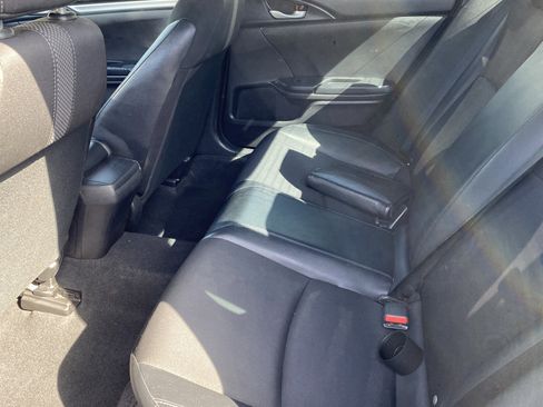 Used 2020 Honda Civic Sport image 13