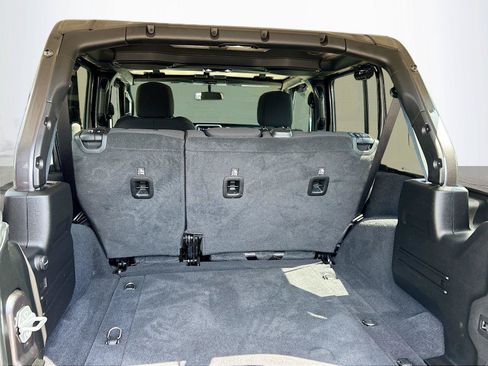 Used 2022 Jeep Wrangler Unlimited Sport AWD/4WD image 13