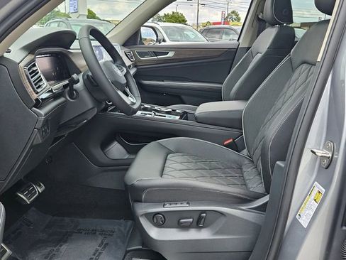 New 2026 Volkswagen Atlas SEL Premium R-Line image 5