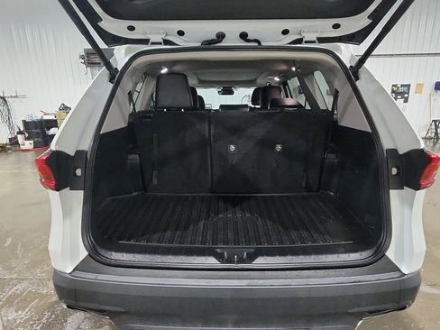 Used 2024 Toyota Grand Highlander XLE image 28