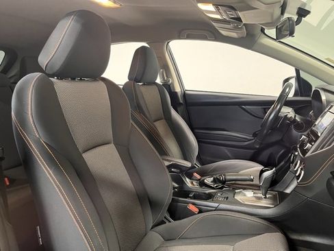 Used 2022 Subaru Crosstrek 2.0i Premium image 10