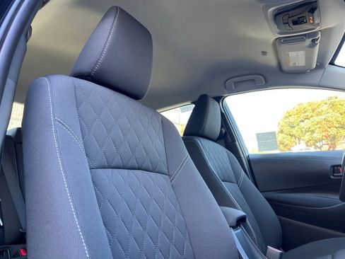 New 2026 Toyota Corolla LE FWD image 17