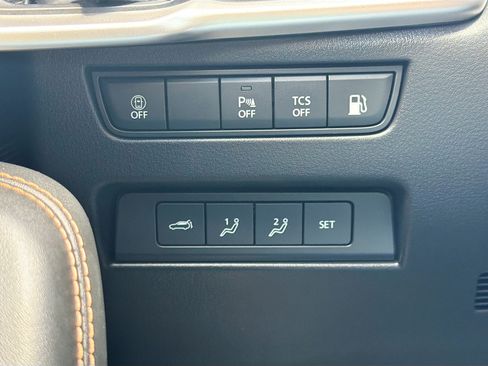 Used 2024 MAZDA CX-90 Plug-In Hybrid w/ Premium Pkg AWD/4WD image 17
