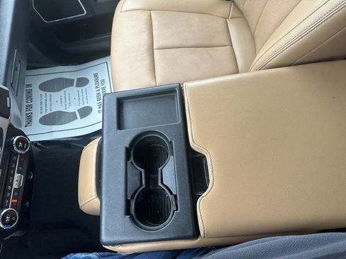 Used 2022 Ford F250 Lariat w/ Lariat Value Package image 20