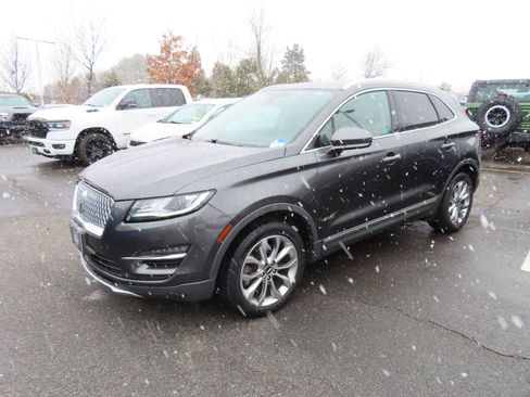 Used 2019 Lincoln MKC Select w/ Select Plus Package image 5