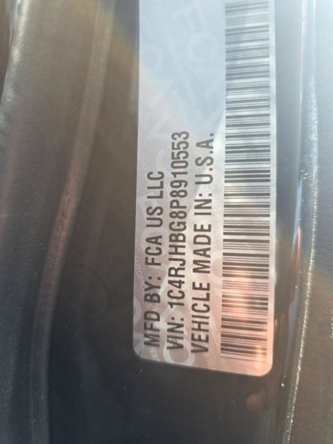 Used 2023 Jeep Grand Cherokee Limited AWD/4WD image 16