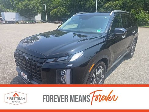 Used 2023 Hyundai Palisade Limited w/ Cargo Package AWD/4WD image 1