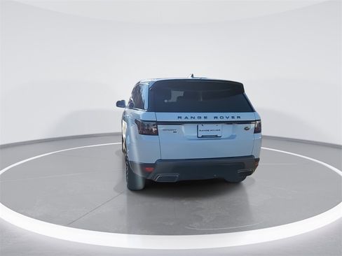 Used 2021 Land Rover Range Rover Sport HSE Silver Edition image 7