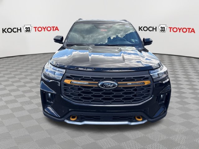 Used 2026 Ford Explorer Tremor w/ Tremor Convenience Package AWD/4WD image 2