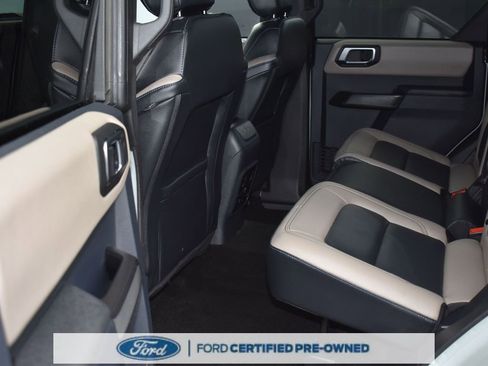 Certified 2024 Ford Bronco Wildtrak image 9