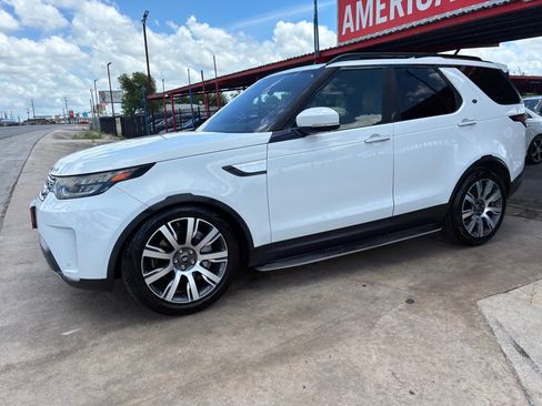 Used 2018 Land Rover Discovery HSE Luxury AWD/4WD image 24