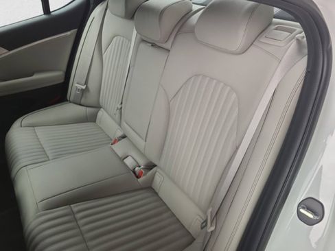 Used 2023 Genesis G70 2.0T w/ Sport Prestige Package image 19