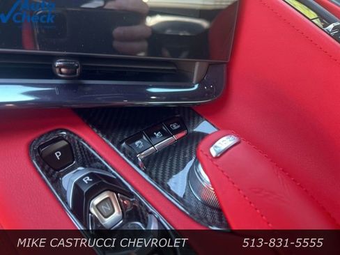 Used 2024 Chevrolet Corvette Stingray Preferred Conv w/ Z51 Performance Package RWD image 8