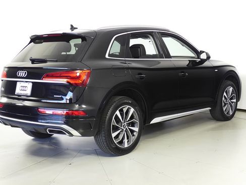 Used 2023 Audi Q5 2.0T Premium w/ Convenience Package AWD/4WD image 7