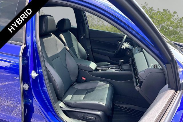 Used 2024 Honda Accord Sport image 7