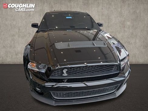 Used 2011 Ford Mustang Shelby GT500 w/ SVT Performance Pkg RWD image 2