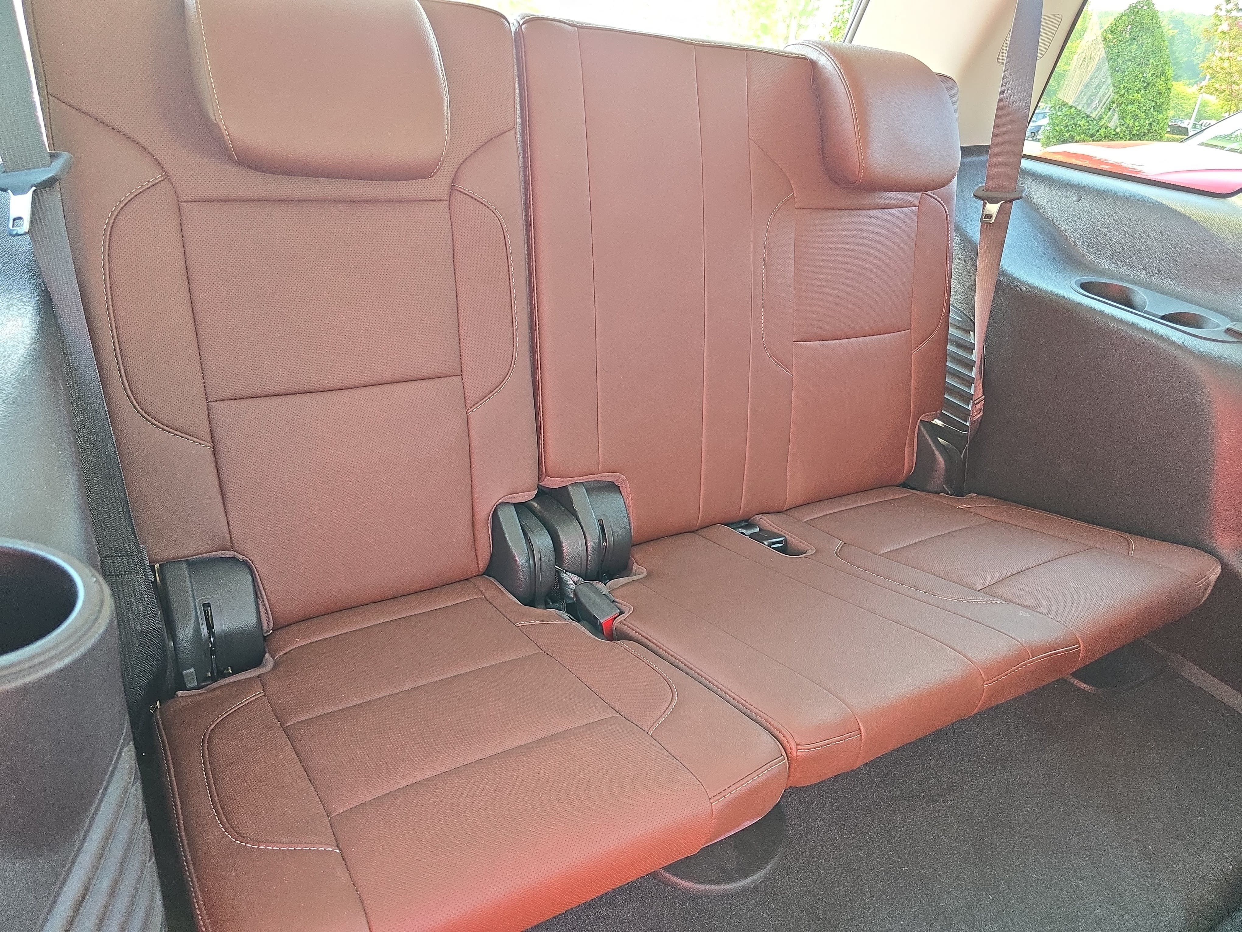 Used 2019 Chevrolet Tahoe Premier w/ Premier Plus Edition AWD/4WD image 12