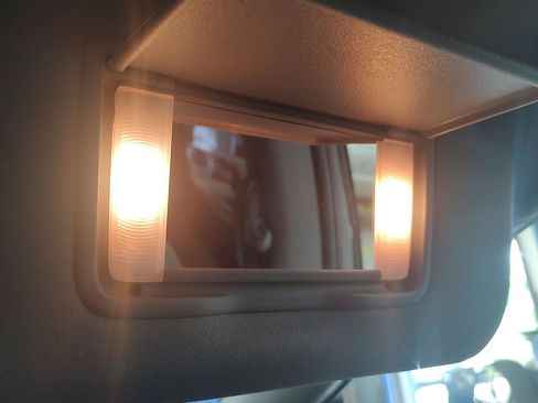 Used 2018 Honda Odyssey EX-L image 9