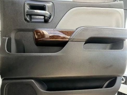 Used 2017 GMC Sierra 1500 SLT image 25