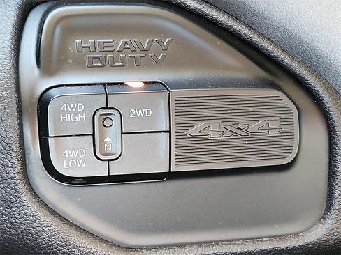 Used 2020 RAM 3500 Big Horn image 27