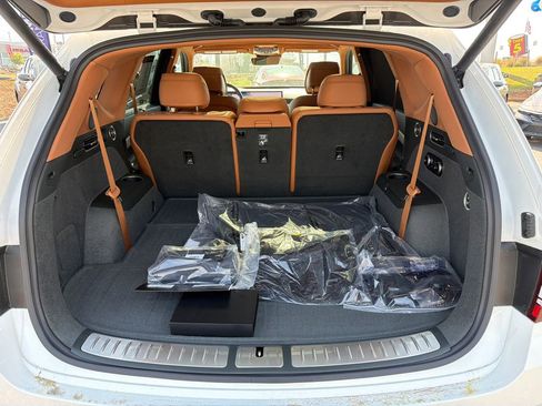 New 2026 Genesis GV80 2.5T Prestige image 18