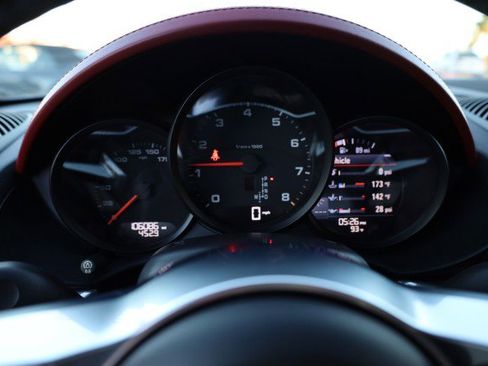 Used 2017 Porsche 718 Cayman image 28