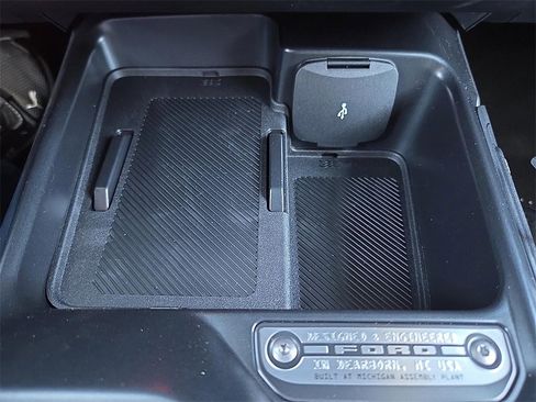 New 2025 Ford Bronco Outer Banks image 15